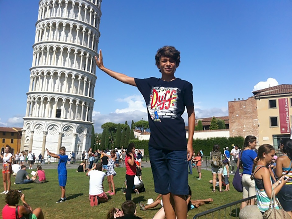 leaning tower